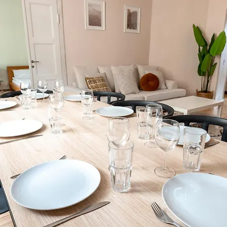 2ndhomes Bright 125m2 4br Center With The Great Views *